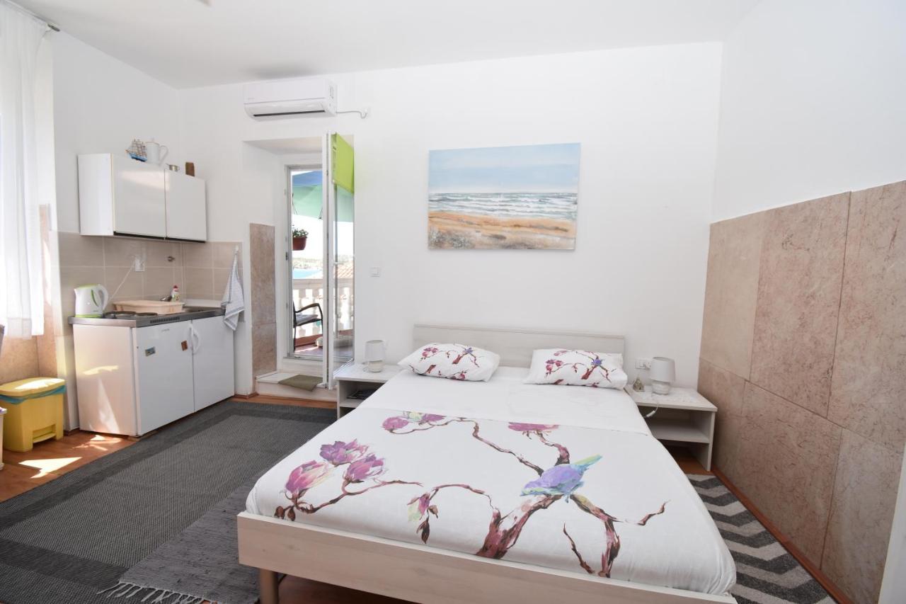 Apartmani Rina Šibenik Exterior foto