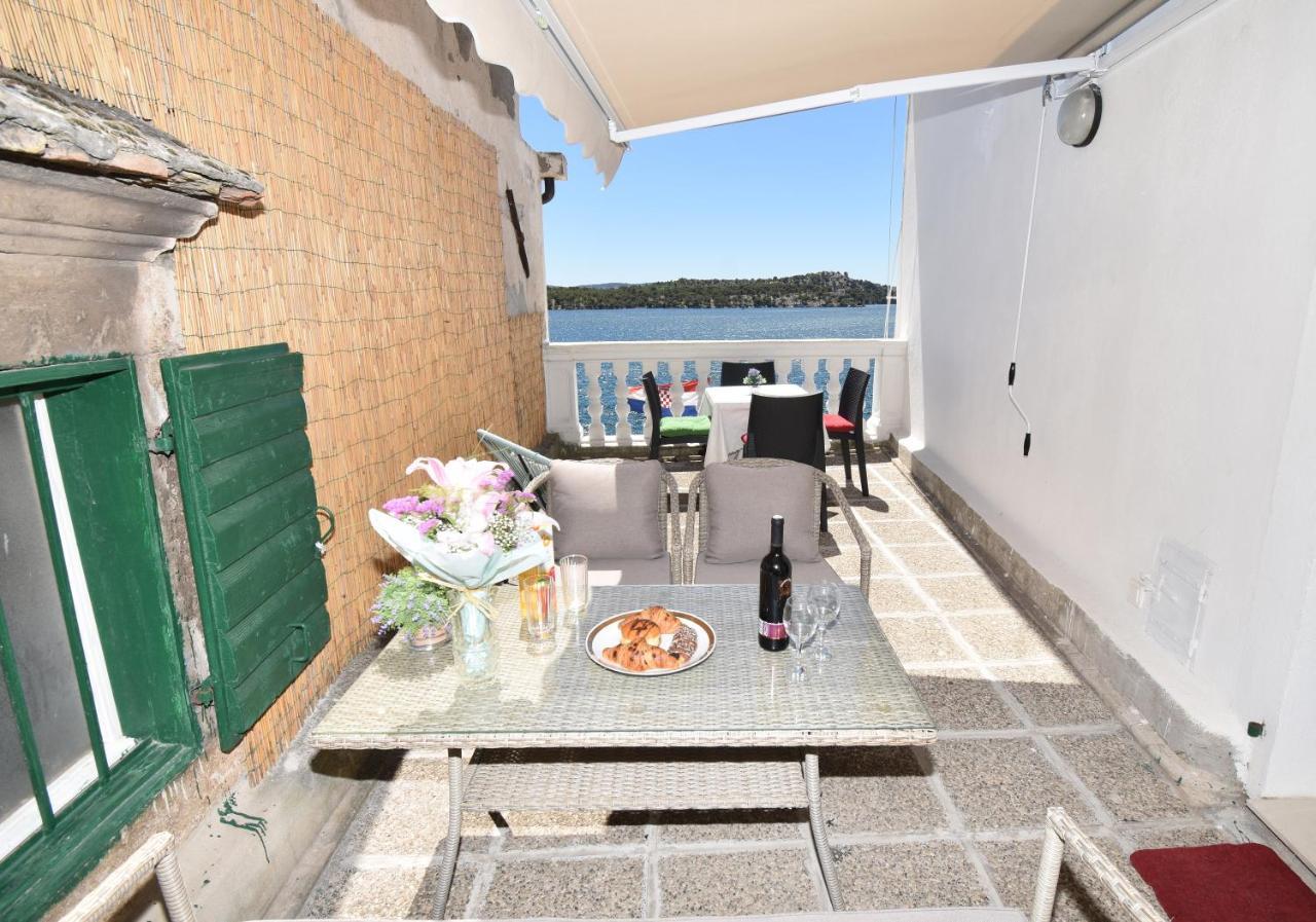 Apartmani Rina Šibenik Exterior foto