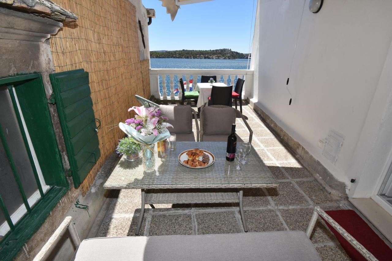 Apartmani Rina Šibenik Exterior foto