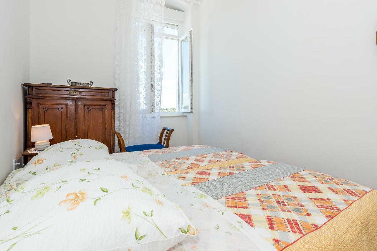 Apartmani Rina Šibenik Exterior foto
